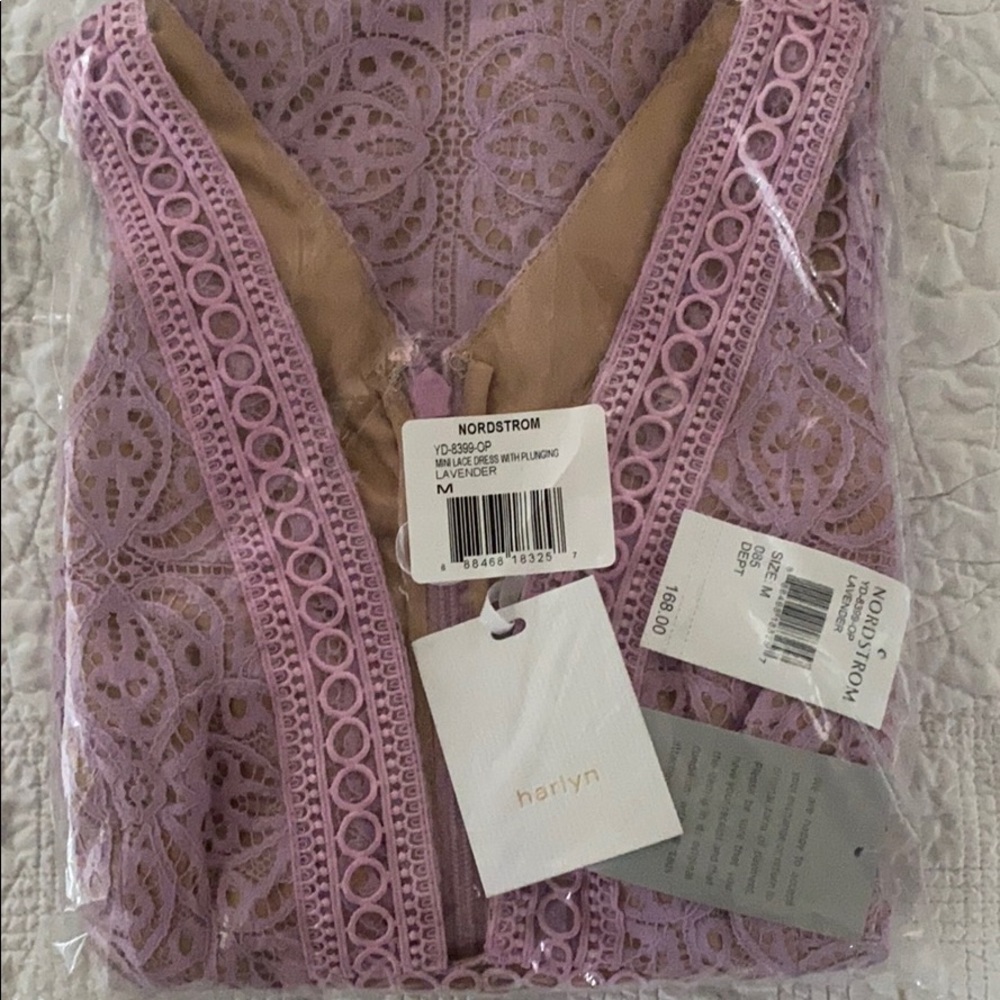 Lavender Plunge Neck Lace Minidress Size Medium - Picture 4 of 4